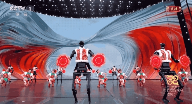 共生与伴生——关于人工智能时代艺术评论对象与主体的思考