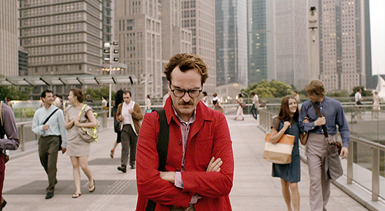 《她》:科技时代的人机畸恋与现代人的交际困境 《她》:科技时代的人机畸恋与现代人的交际困境