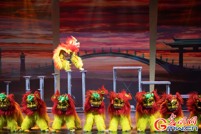 “艺苑撷英——2025年全国优秀青年艺术人才展演”杂技专场在二七剧场上演 “艺苑撷英——2025年全国优秀青年艺术人才展演”杂技专场在二七剧场上演