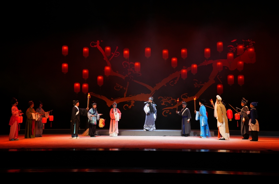 趣中有真意,戏里见陶公——从赣剧《烛照丹心》看新编历史剧的要义 趣中有真意,戏里见陶公——从赣剧《烛照丹心》看新编历史剧的要义