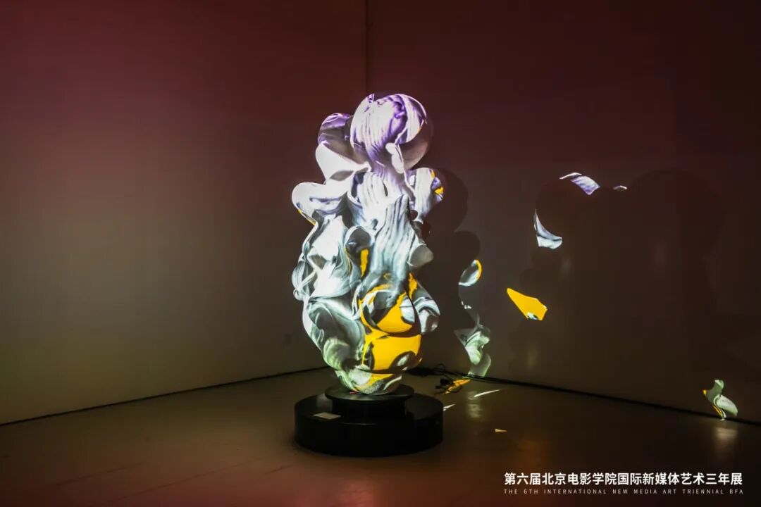 第六届北京电影学院国际新媒体艺术三年展启幕 科技与人文携手共探艺术本源 第六届北京电影学院国际新媒体艺术三年展启幕 科技与人文携手共探艺术本源