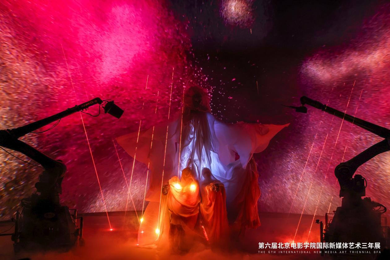 第六届北京电影学院国际新媒体艺术三年展启幕 科技与人文携手共探艺术本源 第六届北京电影学院国际新媒体艺术三年展启幕 科技与人文携手共探艺术本源