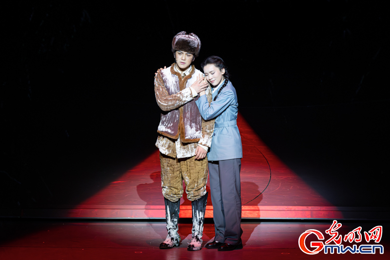 歌舞剧《草原之夜》在京首演