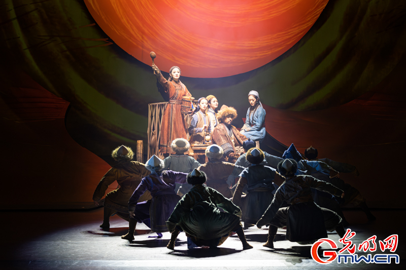 歌舞剧《草原之夜》在京首演