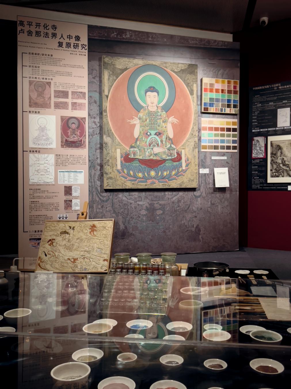 美院毕业展:在流量浪潮中审视自身 美院毕业展:在流量浪潮中审视自身