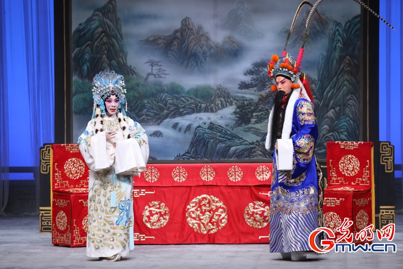 京剧《文姬归汉》亮相长安大戏院,唱响跨越千年的民族交融佳话 京剧《文姬归汉》亮相长安大戏院,唱响跨越千年的民族交融佳话