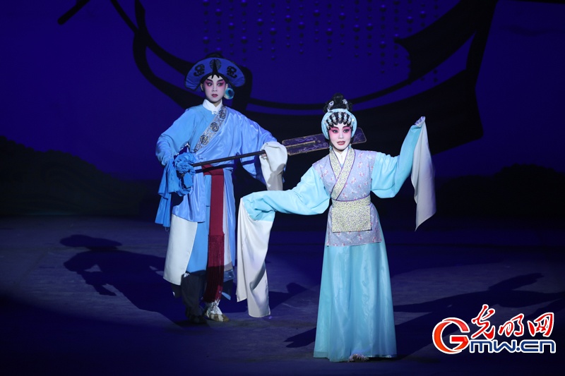 粤剧《海珠湾》在京上演,演绎人与自然和谐共生故事 粤剧《海珠湾》在京上演,演绎人与自然和谐共生故事
