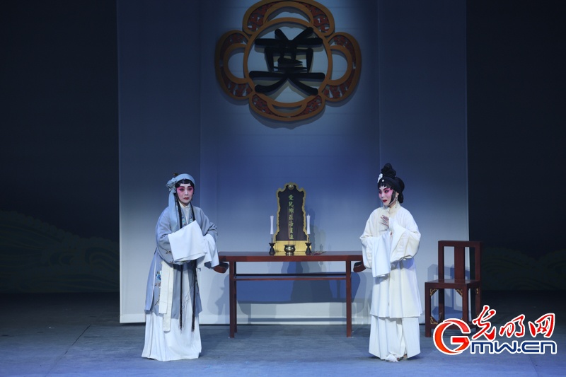 粤剧《海珠湾》在京上演,演绎人与自然和谐共生故事 粤剧《海珠湾》在京上演,演绎人与自然和谐共生故事