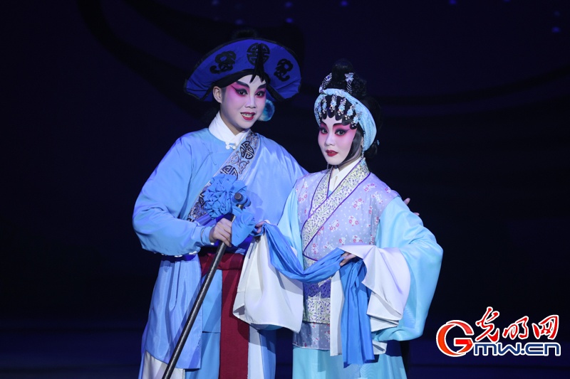 粤剧《海珠湾》在京上演,演绎人与自然和谐共生故事 粤剧《海珠湾》在京上演,演绎人与自然和谐共生故事