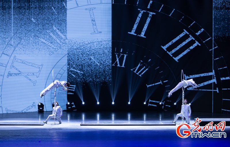 艺苑撷英——2026年全国优秀青年杂技人才展演在京上演 艺苑撷英——2026年全国优秀青年杂技人才展演在京上演